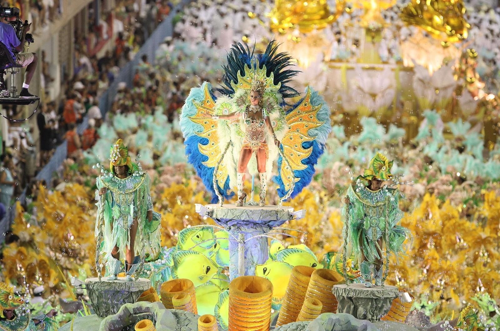 carnavales de Brasil.jpg