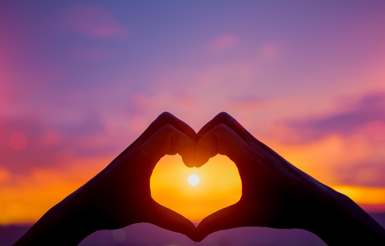 purple-sunset-romantic-love-heart-hands-liubov-ruki-serdtse.jpg